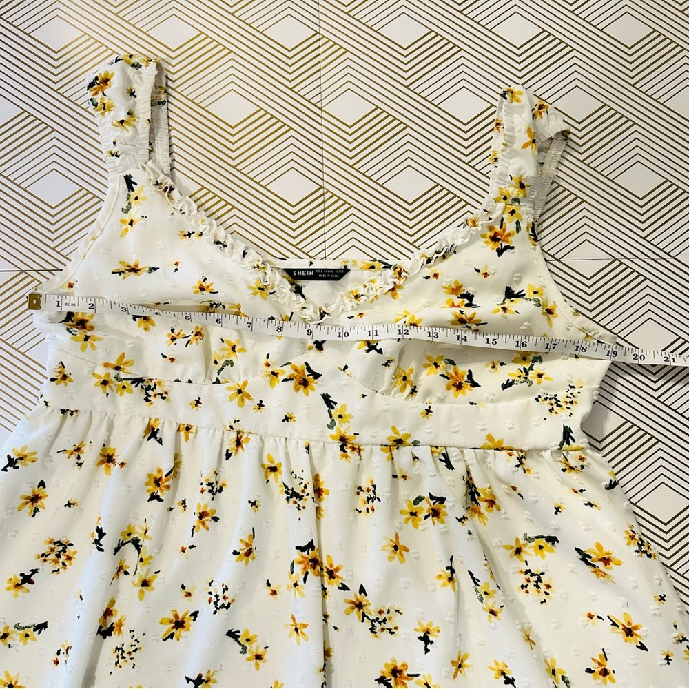 Floral Print Maternity Dress - Picture 5 of 6
